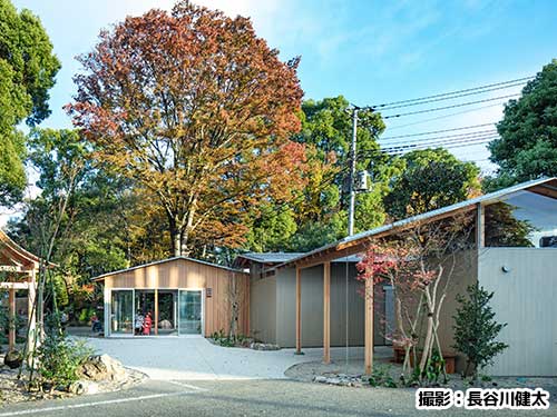 氷川の社　ゆうすいてらす